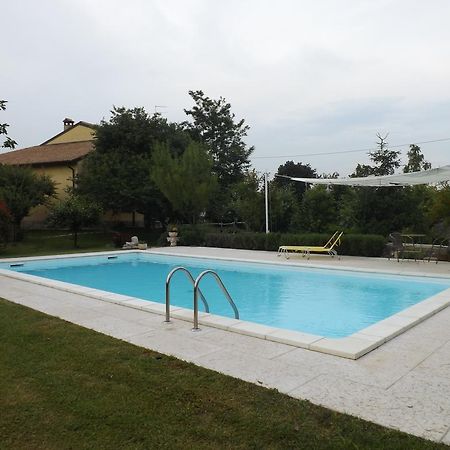 B&B Ai Tre Confini Monzambano Dış mekan fotoğraf