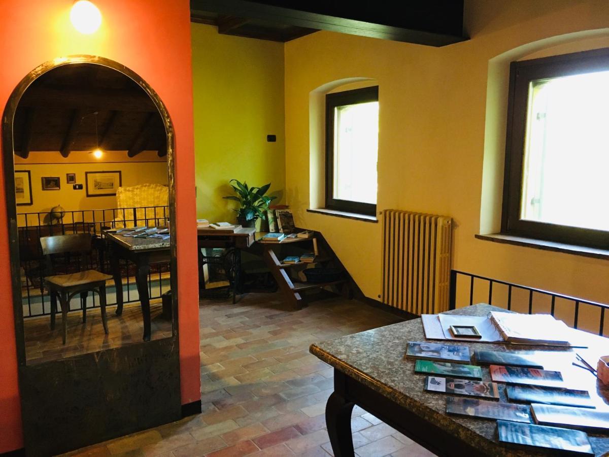 B&B Ai Tre Confini Monzambano Dış mekan fotoğraf