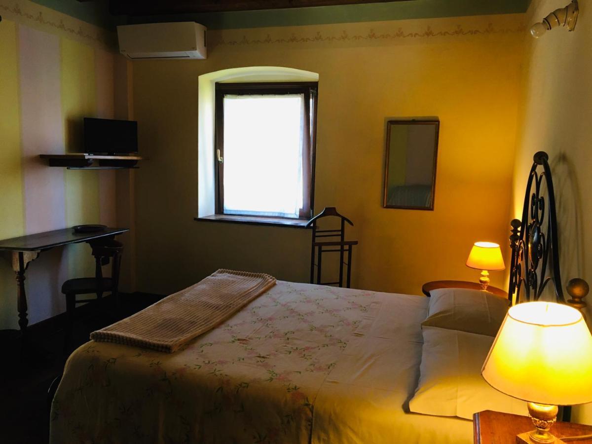 B&B Ai Tre Confini Monzambano Dış mekan fotoğraf